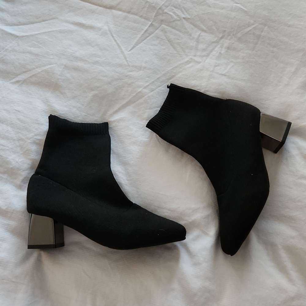 Black Knit Chunky Heel Booties sz 39